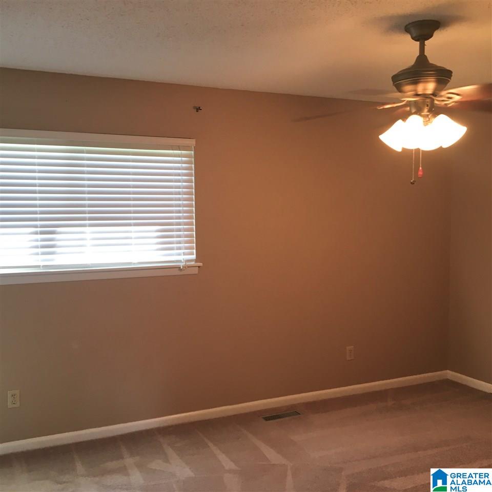 811 Country View Drive Northeast Birmingham, AL 35215 - Photo 13 of 49
