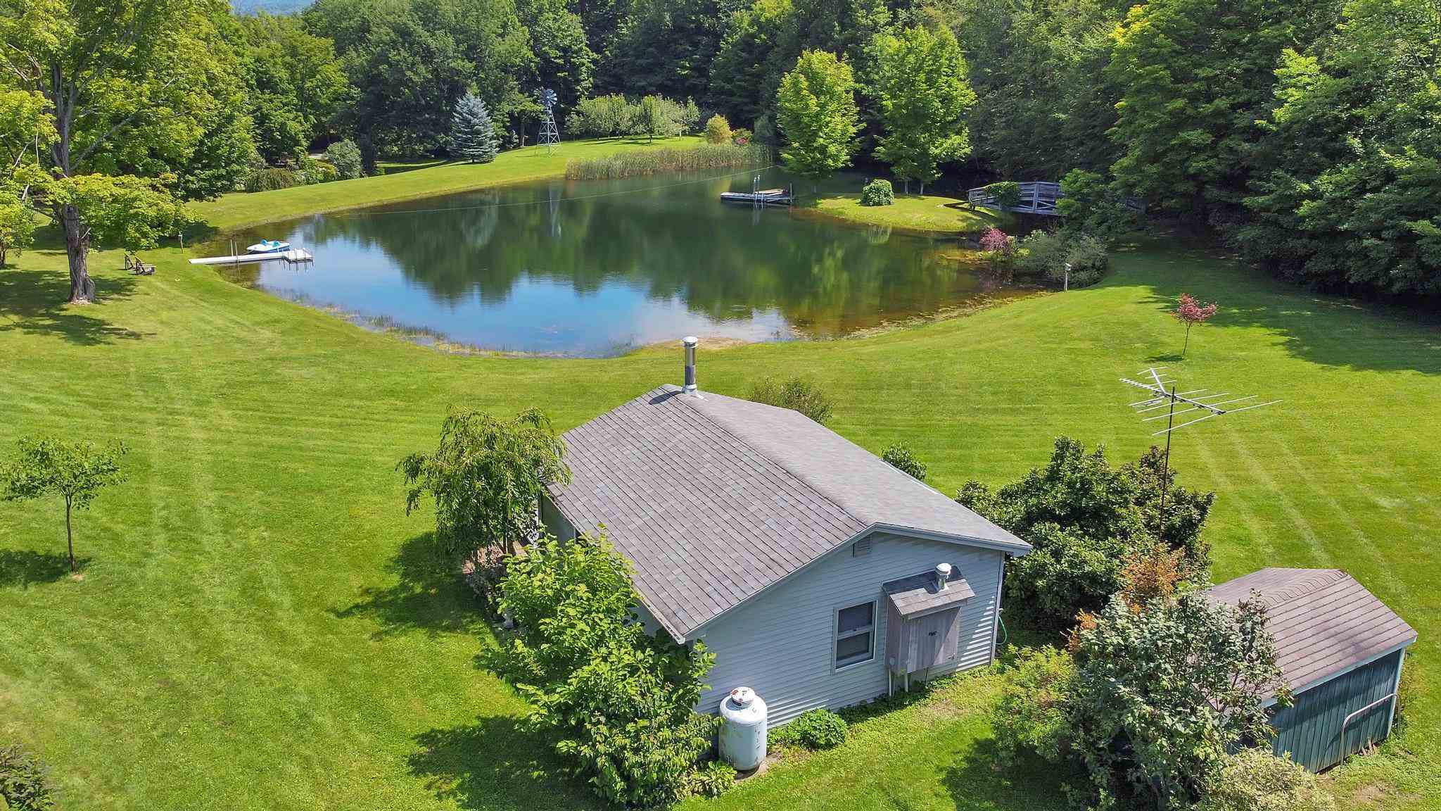 415 Leavensworth Road Hinesburg, VT 05461 - Photo 25 of 31 Gallery Image 25