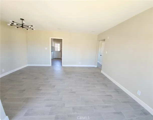$3,200 | 826 Wyval Avenue, Corona, CA 92882