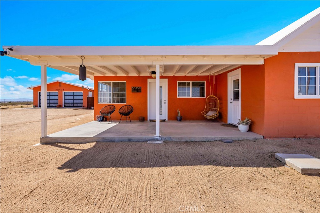 55850 Shannon Road Landers, CA 92285 - Photo 3 of 66