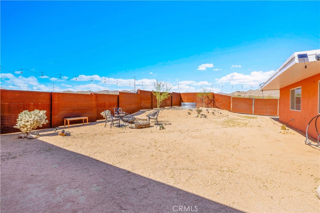 55850 Shannon Road Landers, CA 92285 - Photo 31 of 66