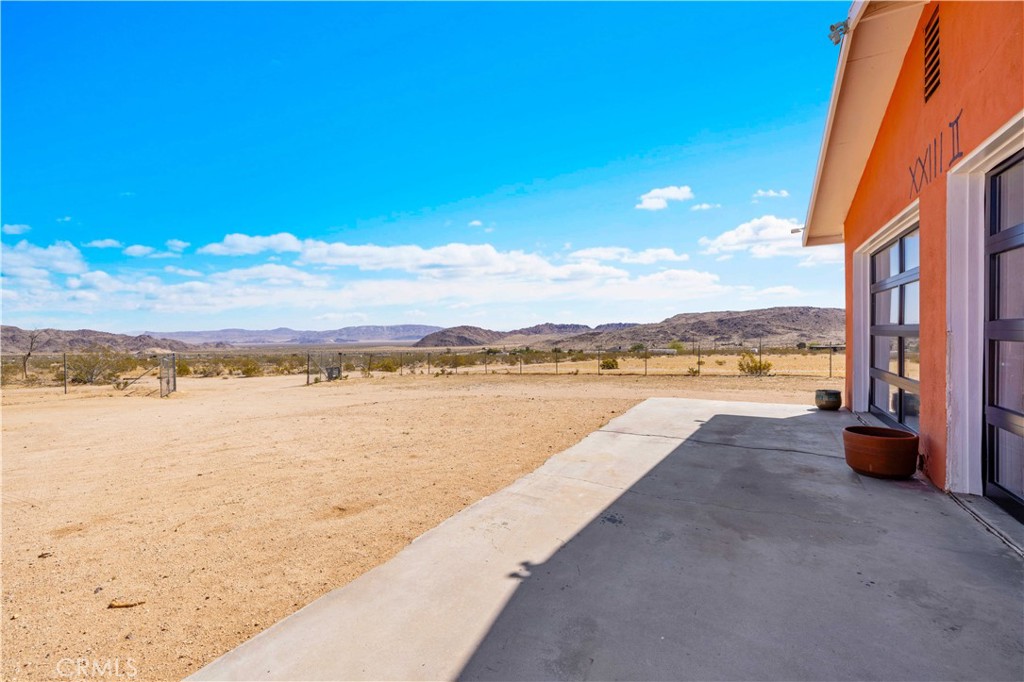 55850 Shannon Road Landers, CA 92285 - Photo 47 of 66 a view of an ocean with a mountain