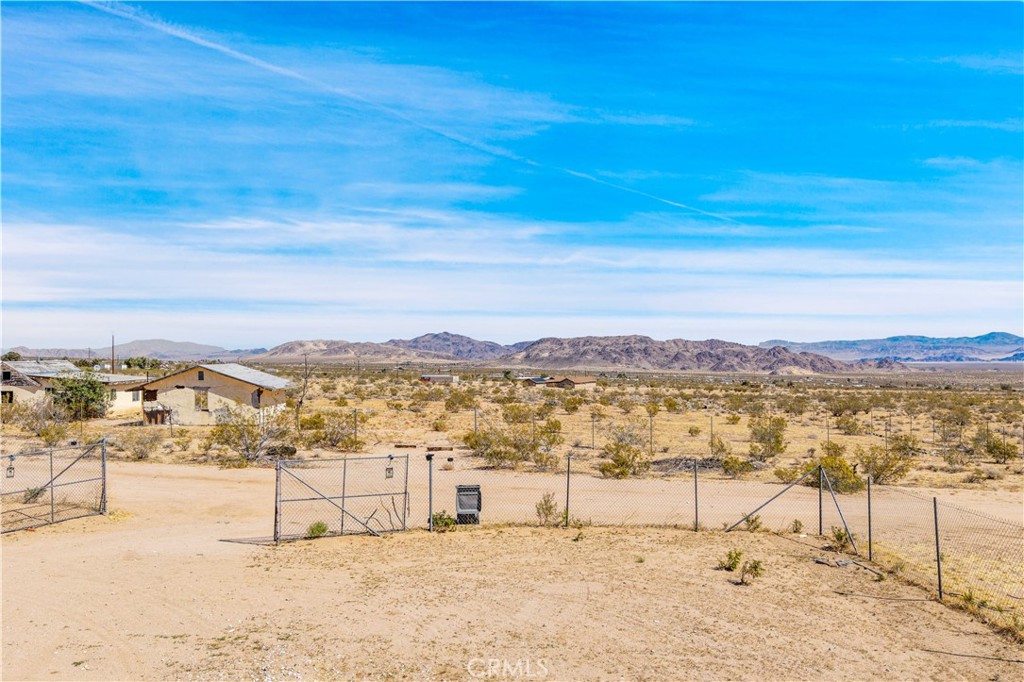 55850 Shannon Road Landers, CA 92285 - Photo 56 of 66 a view of ocean view