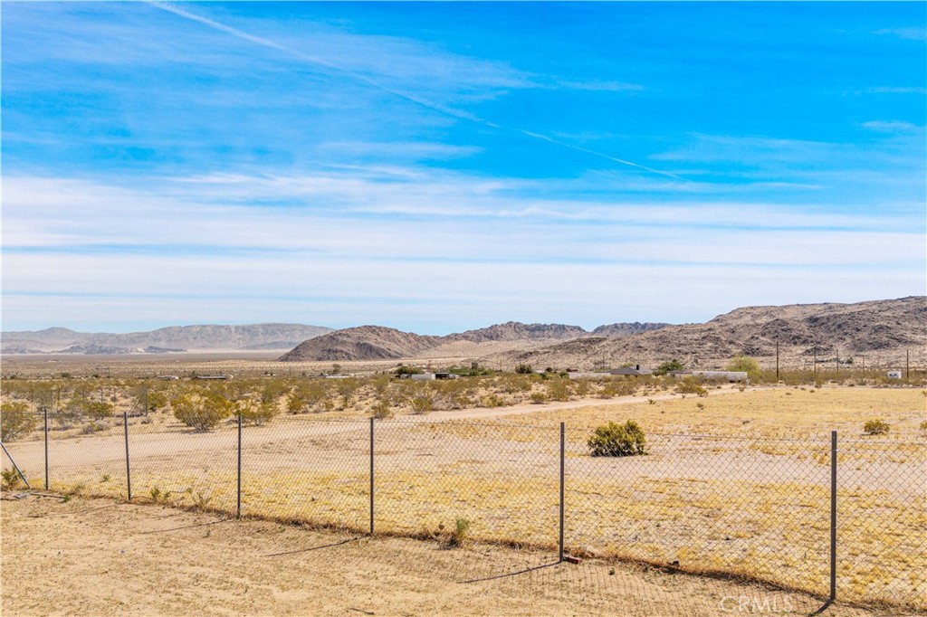 55850 Shannon Road Landers, CA 92285 - Photo 58 of 66 a view of an ocean
