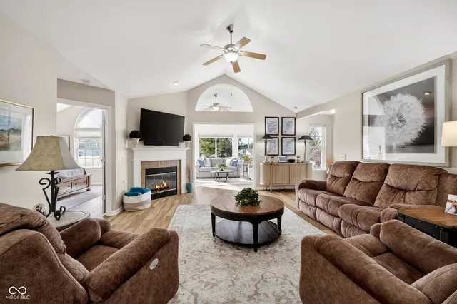 $355,000 | 1190 Extraordinary Trail, Greenfield, IN 46140