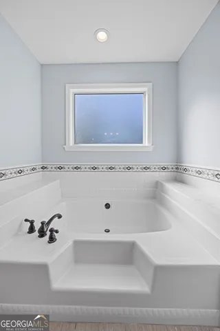 $289,900 | 3917 Brookfield Drive, Valdosta, GA 31605