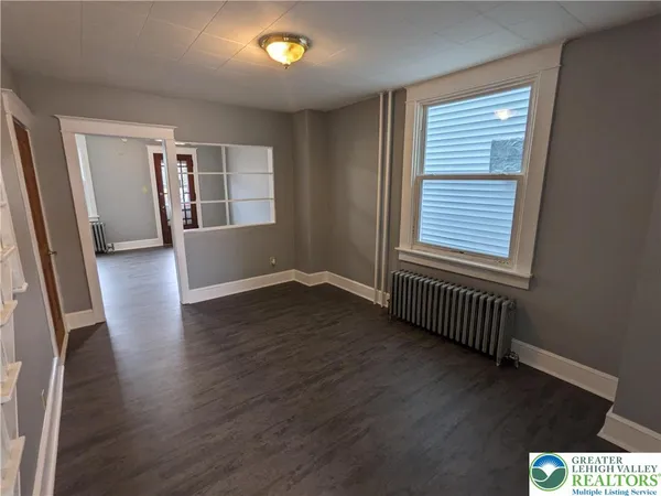$1,720 | 1104 3rd Street, Catasauqua, PA 18032