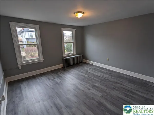 $1,720 | 1104 3rd Street, Catasauqua, PA 18032