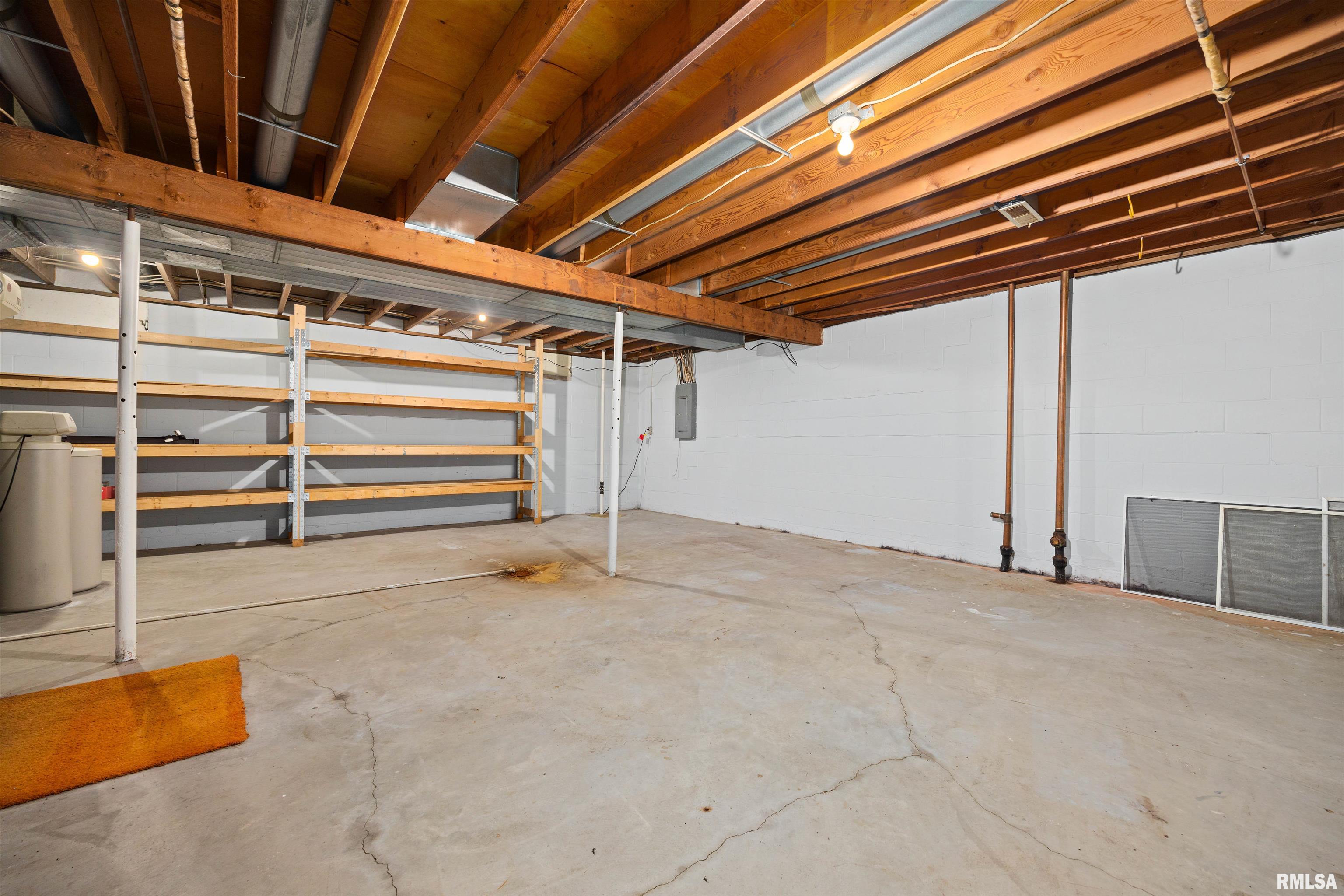 6307 North Post Oak Road Peoria, IL 61615 - Photo 35 of 45