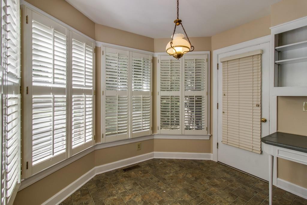 1501 Hillsboro Road Franklin, TN 37069 - Photo 11 of 24 a view of an empty room with a window