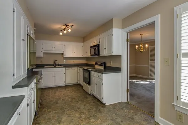 $3,250 | 1501 Hillsboro Road, Franklin, TN 37069