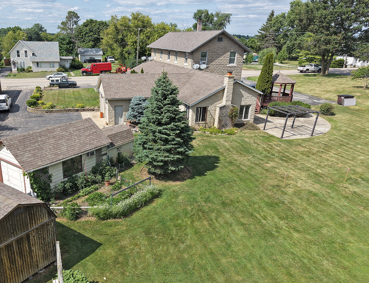 15909 Nelson Road Woodstock, IL 60098 - Photo 4 of 24 Gallery Image 4