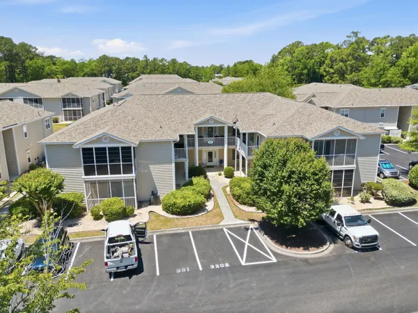 $200,000 | 3208 Sweetwater Boulevard, Unit 3208, Murrells Inlet, SC 29576