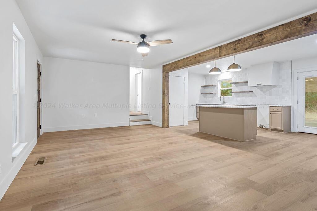 1306 Oakview Street Jasper, AL 35504 - Photo 7 of 22 Gallery Image 7