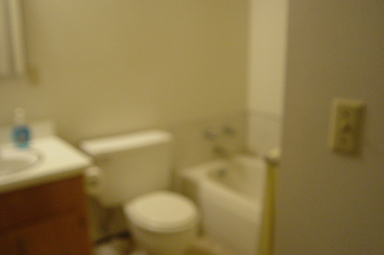 4685 Balls Ferry Road Anderson, CA 96007 - Photo 11 of 13 Second Bath Room