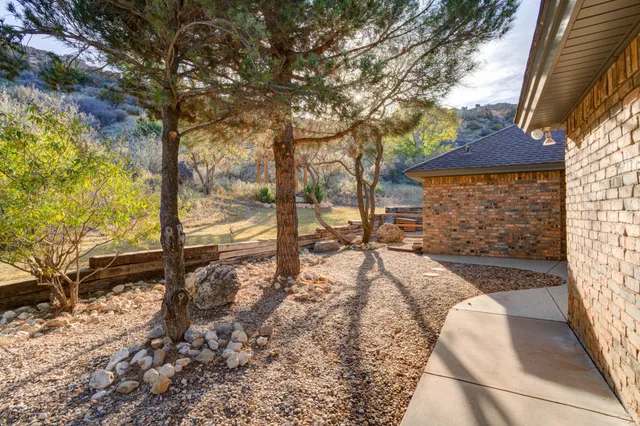 $480,000 | 3 Sunset Lane, Ransom Canyon, TX 79366