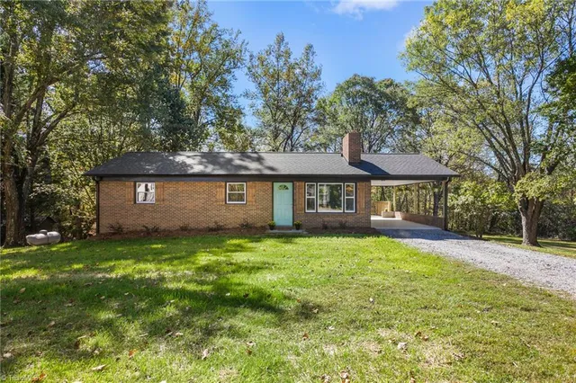 $255,900 | 5109 P P G Drive, Jonesville, NC 28642