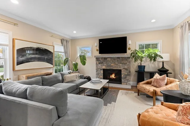 $1,295,000 | 1 Newell Circle, Easton, MA 02375