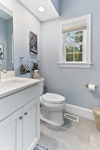 $1,295,000 | 1 Newell Circle, Easton, MA 02375