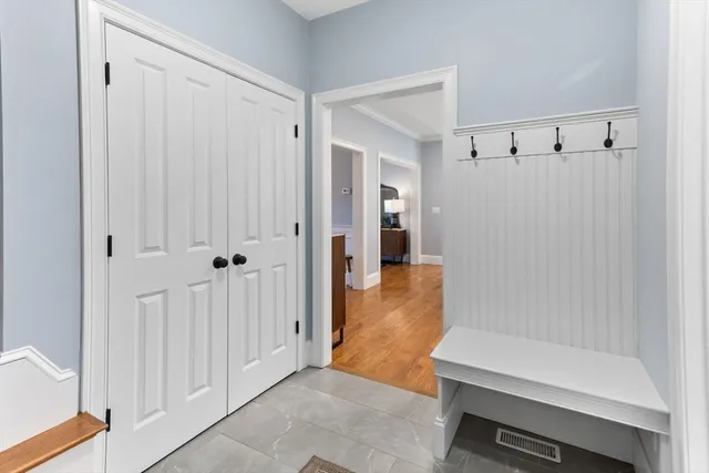 $1,295,000 | 1 Newell Circle, Easton, MA 02375