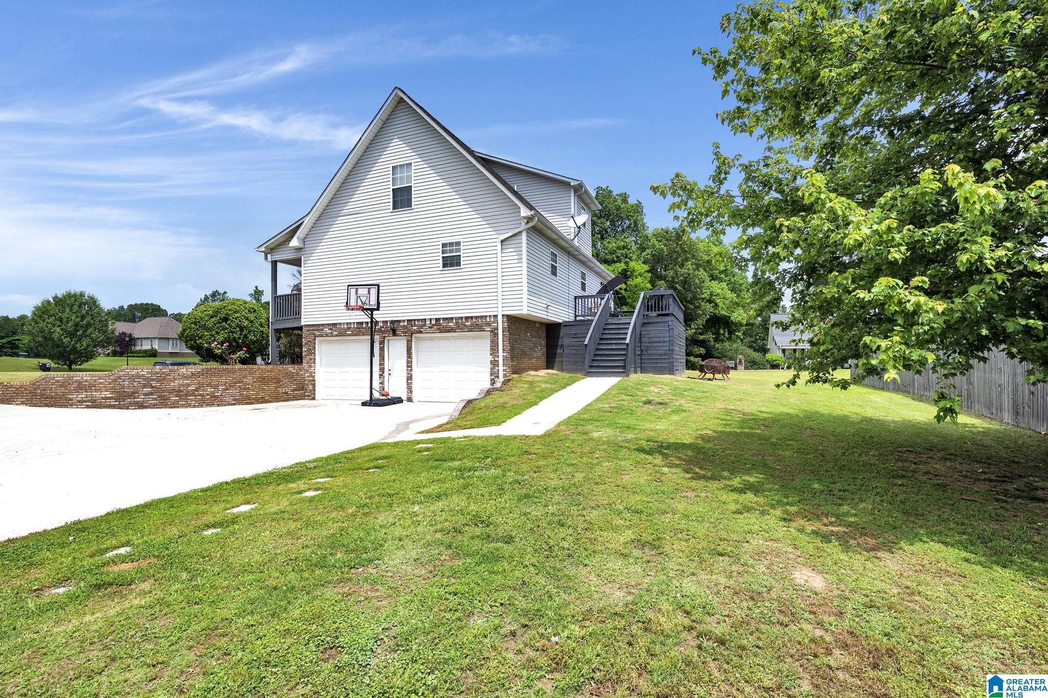 9907 Mike Lane Dora, AL 35062 - Photo 8 of 32