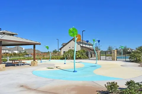 $445,000 | 3002 Golden Honey Lane, Richmond, TX 77406