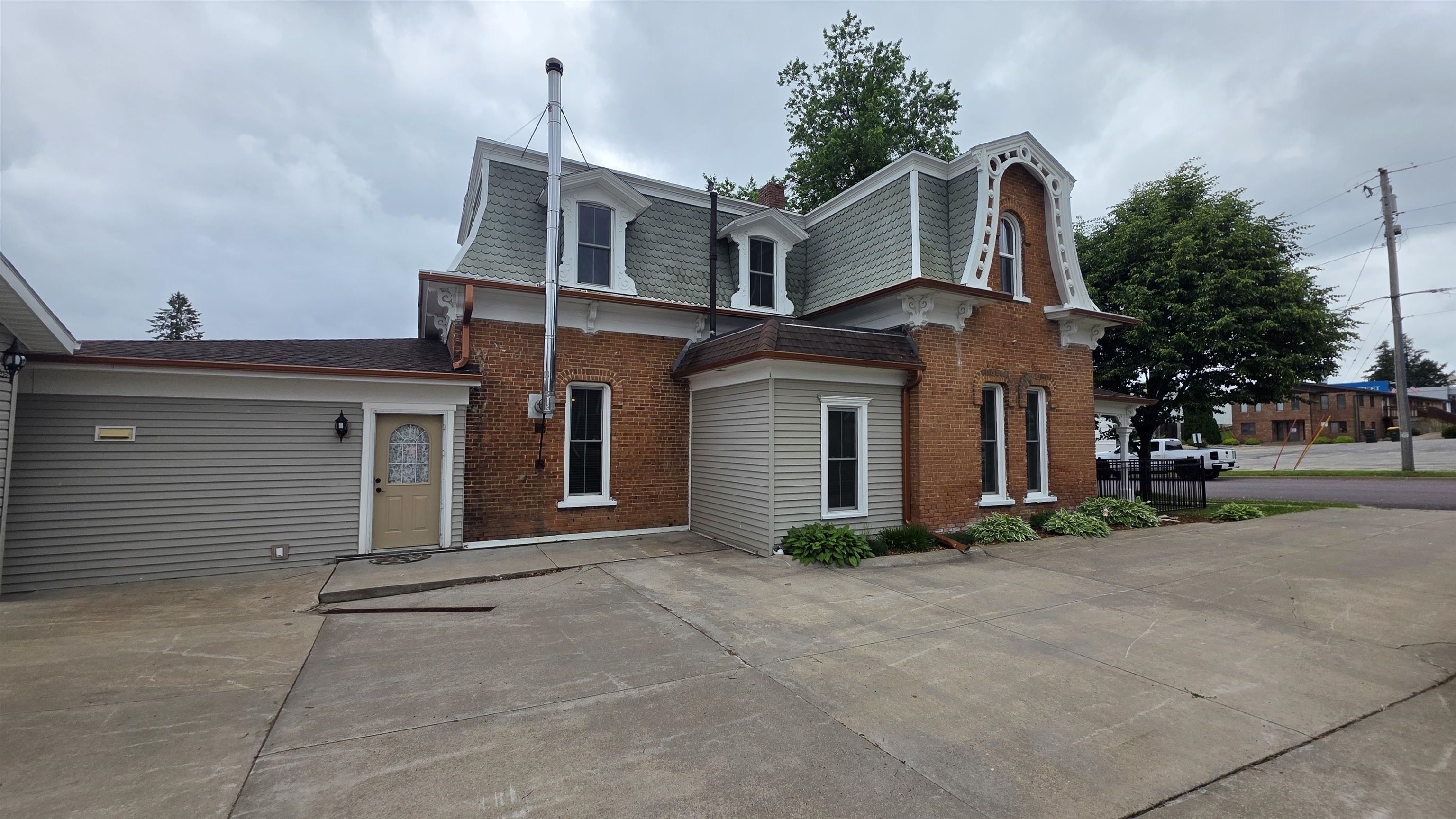 229 North Monroe Street Lancaster, WI 53813 - Photo 19 of 73