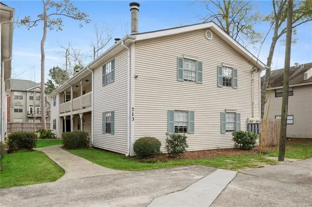 $1,600 | 713 Heavens Drive, Unit 5, Mandeville, LA 70471