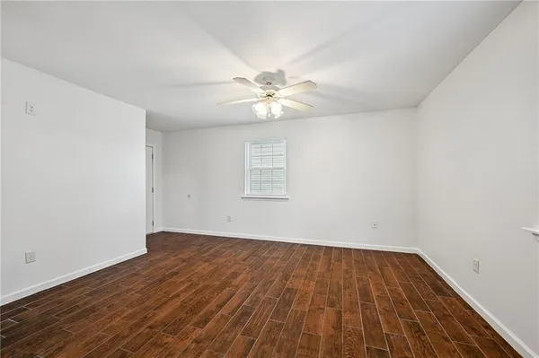 $1,550 | 713 Heavens Drive, Unit 5, Mandeville, LA 70471