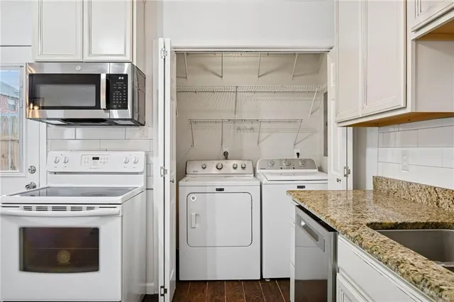 $1,600 | 713 Heavens Drive, Unit 5, Mandeville, LA 70471