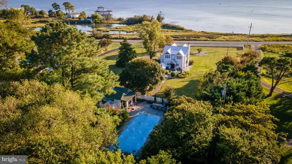 $775,000 | 16530 Piney Point Road, Piney Point, MD 20674