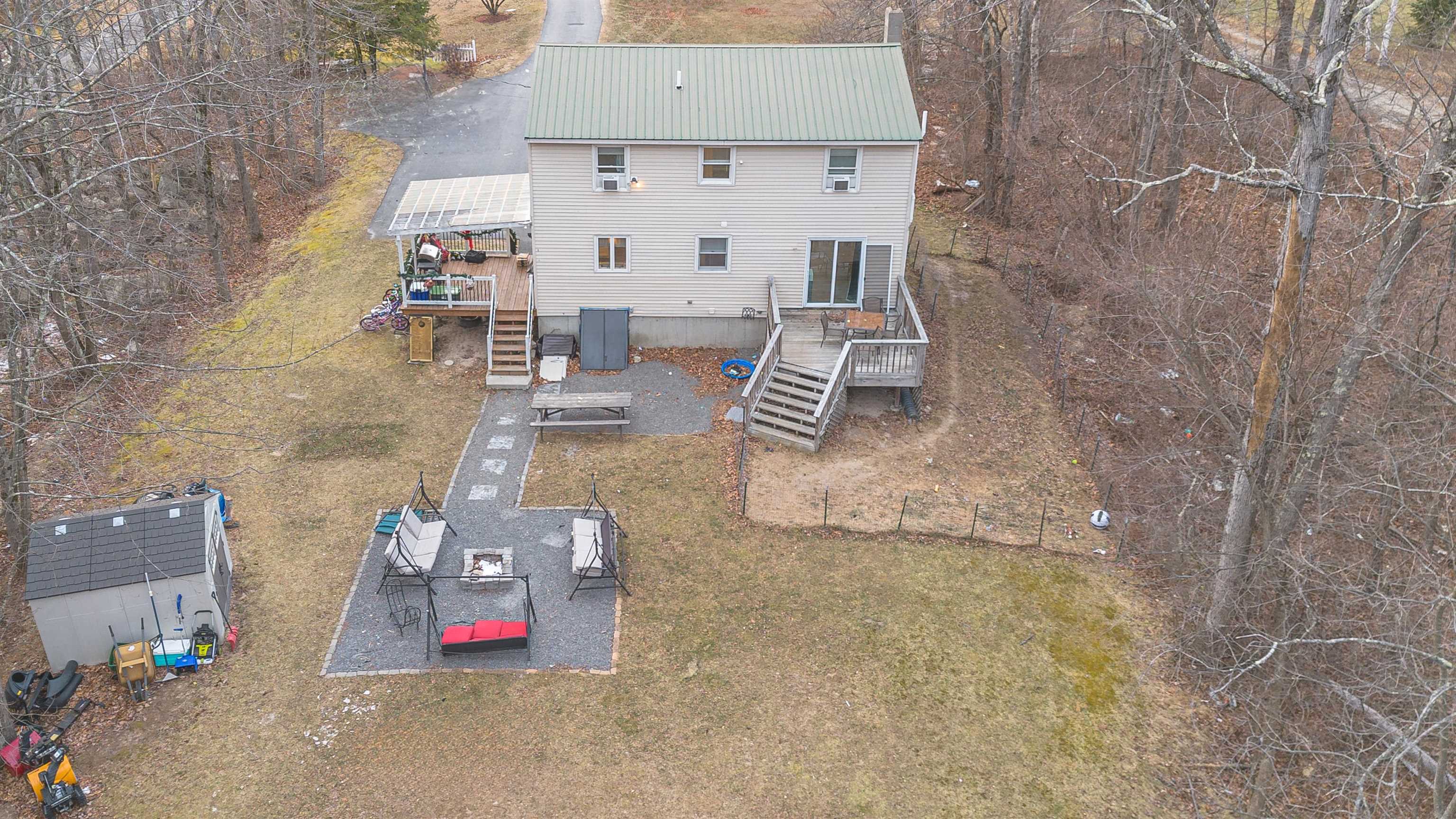 31 Pingree Hill Road Derry, NH 03038 - Photo 19 of 29