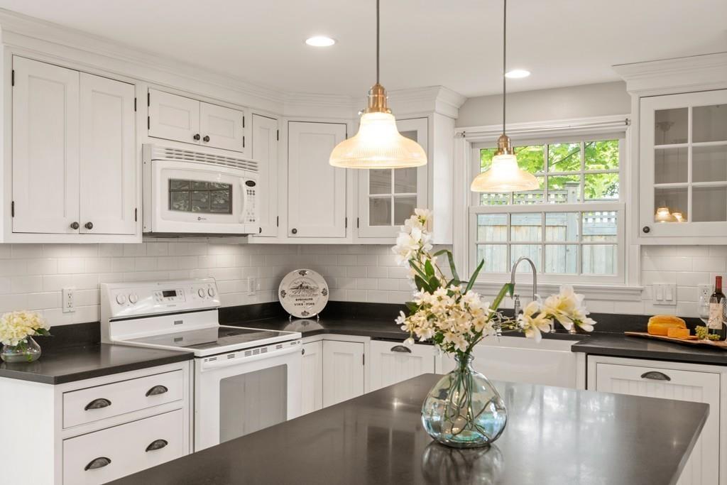 20 Monadnock Road Arlington, MA 02476 - Photo 8 of 36 Gallery Image 8