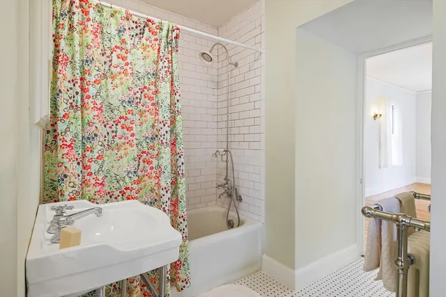 $750,000 | 61 William Street, Worcester, MA 01609