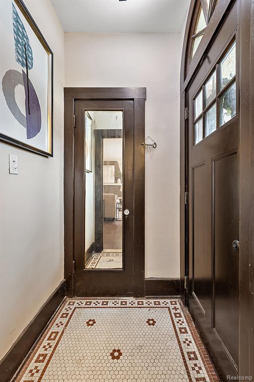 1683 Edison Street Detroit, MI 48206 - Photo 6 of 85 Gallery Image 6