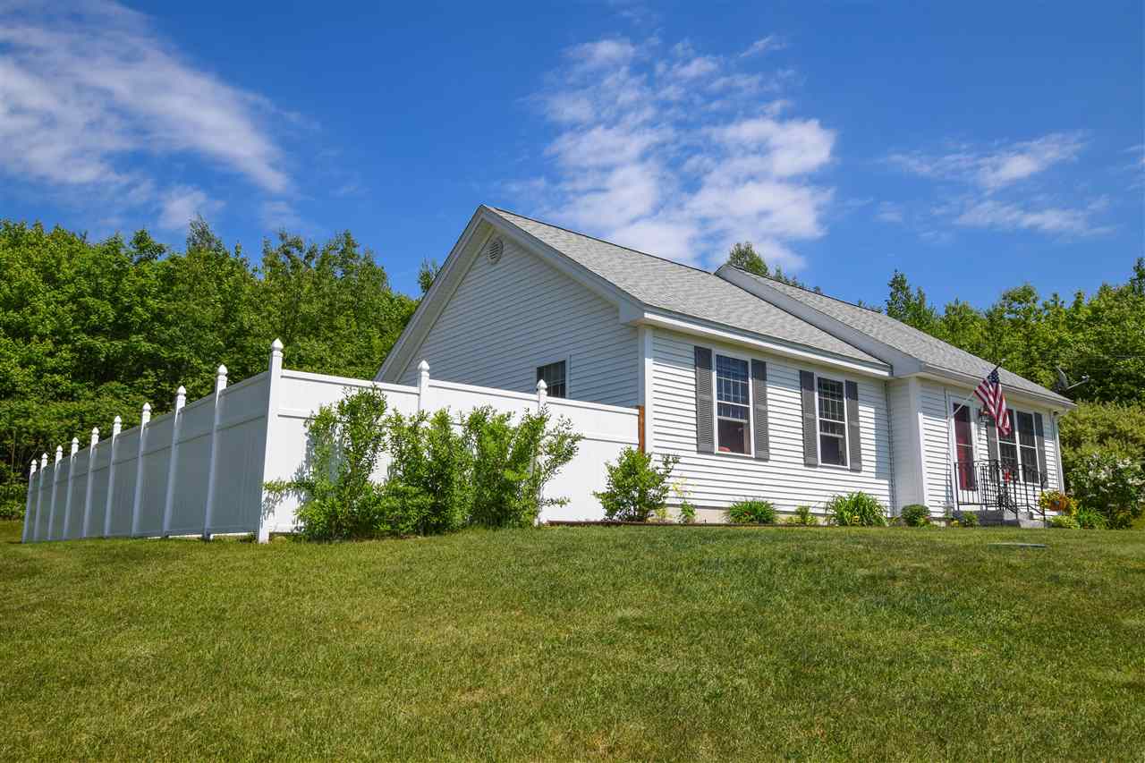 39 New Hampton Road Franklin, NH 03235 - Photo 1 of 24