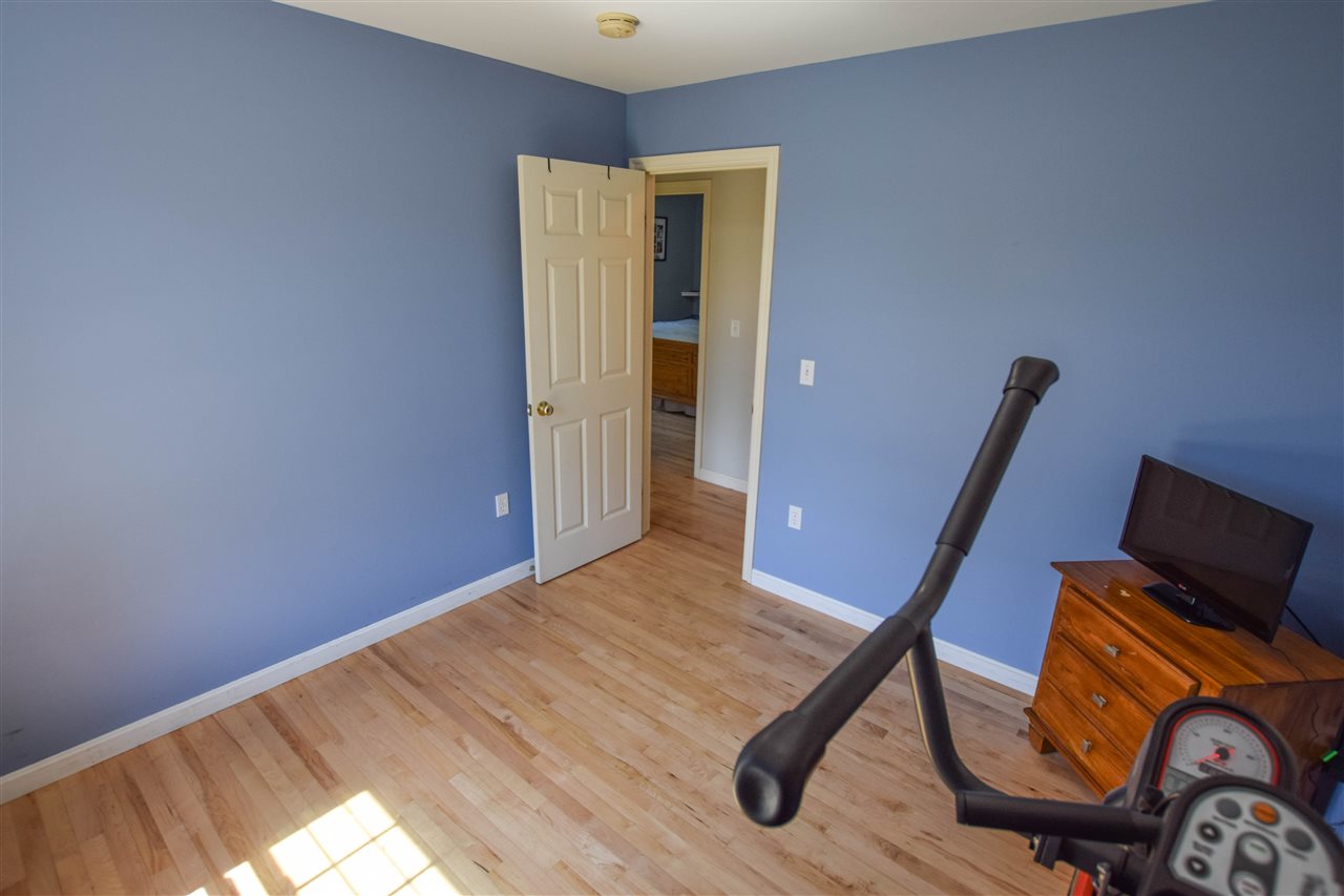 39 New Hampton Road Franklin, NH 03235 - Photo 16 of 24