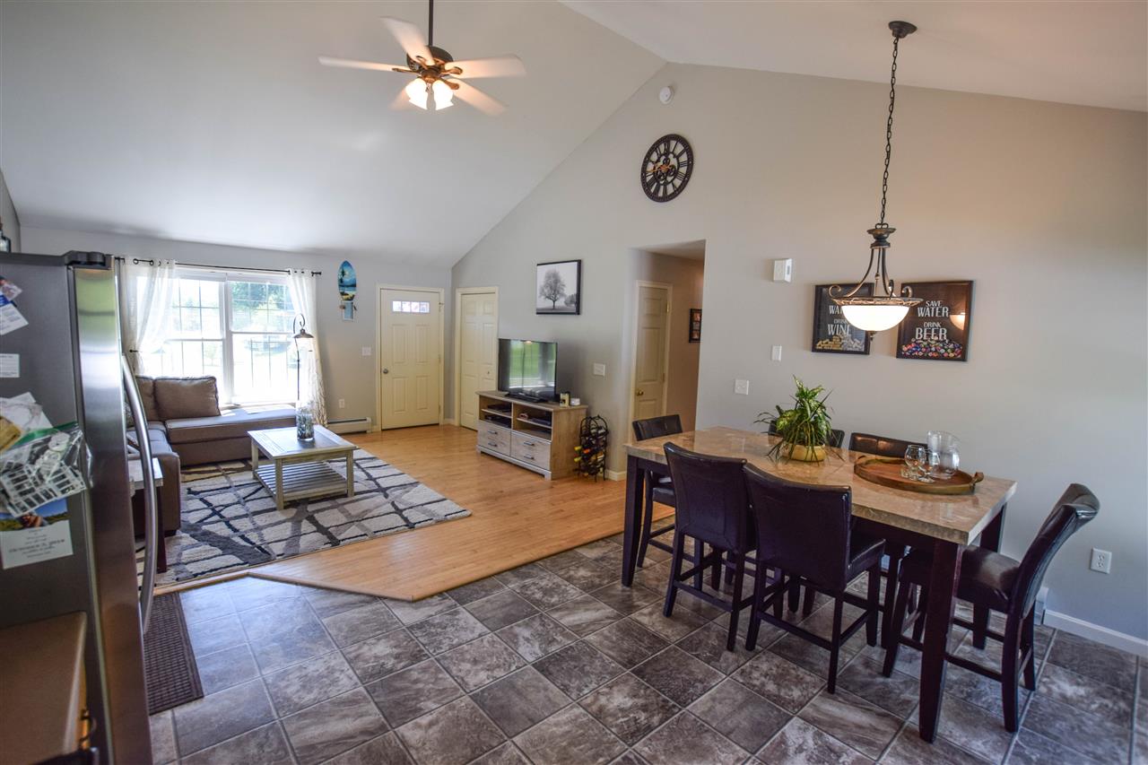 39 New Hampton Road Franklin, NH 03235 - Photo 4 of 24