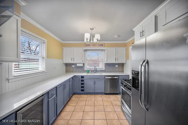 $299,000 | 11326 Nashville Avenue, Worth, IL 60482