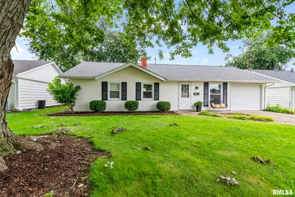 $175,000 | 49 Westminster Road, Chatham, IL 62629
