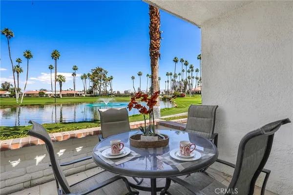 $475,000 | 74 Avenida Las Palmas, Rancho Mirage, CA 92270