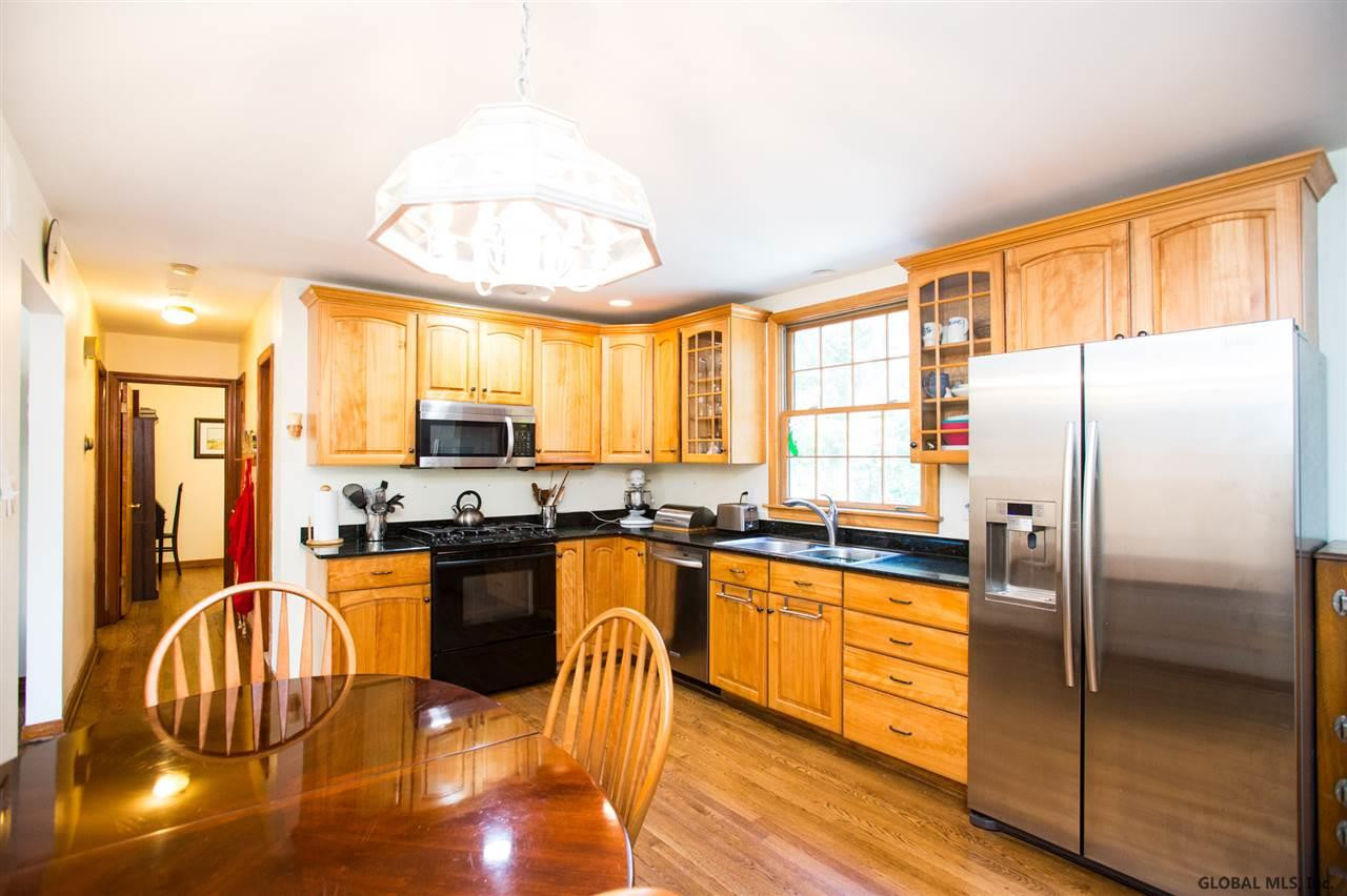 16 Friar Tuck Road Guilderland, NY 12203 - Photo 1 of 24 Photo 1