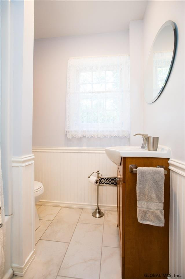 16 Friar Tuck Road Guilderland, NY 12203 - Photo 11 of 24 Photo 11