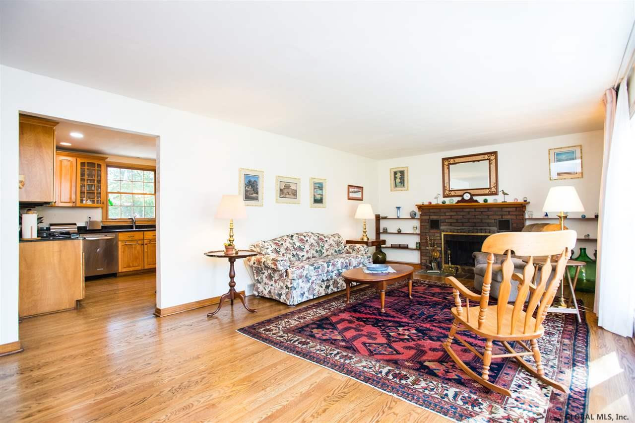 16 Friar Tuck Road Guilderland, NY 12203 - Photo 6 of 24 Photo 6