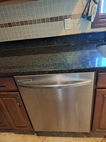 $4,200 | 158 Baker Street, Boston, MA 02132