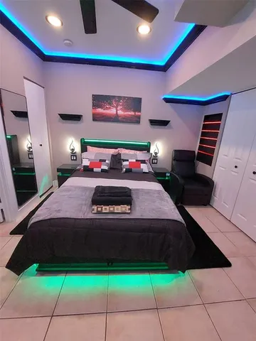 a car parked in front of room