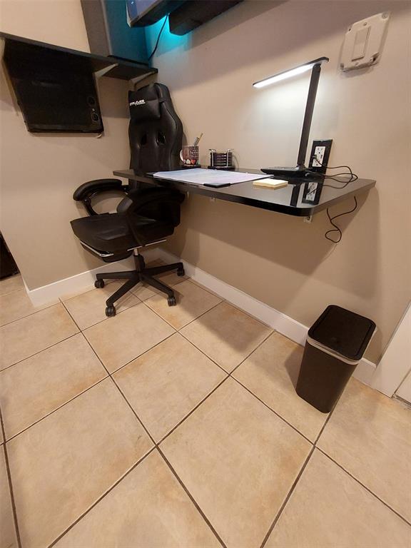 5770 Northwest 191st Terrace Hialeah, FL 33015 - Photo 9 of 17 a room with gym equipment