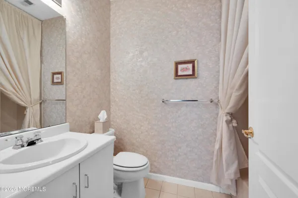 $415,000 | 2 Spring Meadow Drive, Lakewood, NJ 08701