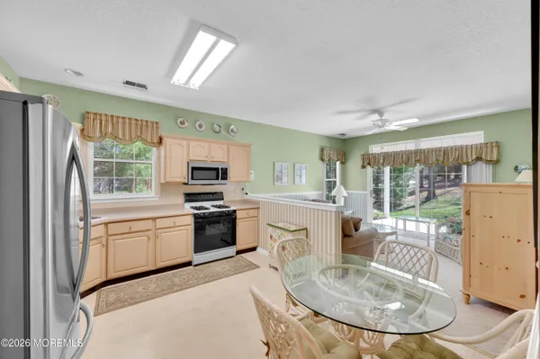 $415,000 | 2 Spring Meadow Drive, Lakewood, NJ 08701