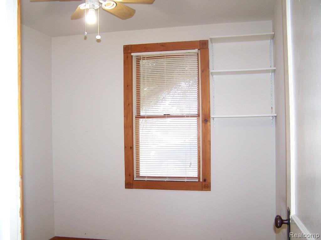 6750 Sharpe Road Fowlerville, MI 48836 - Photo 7 of 19